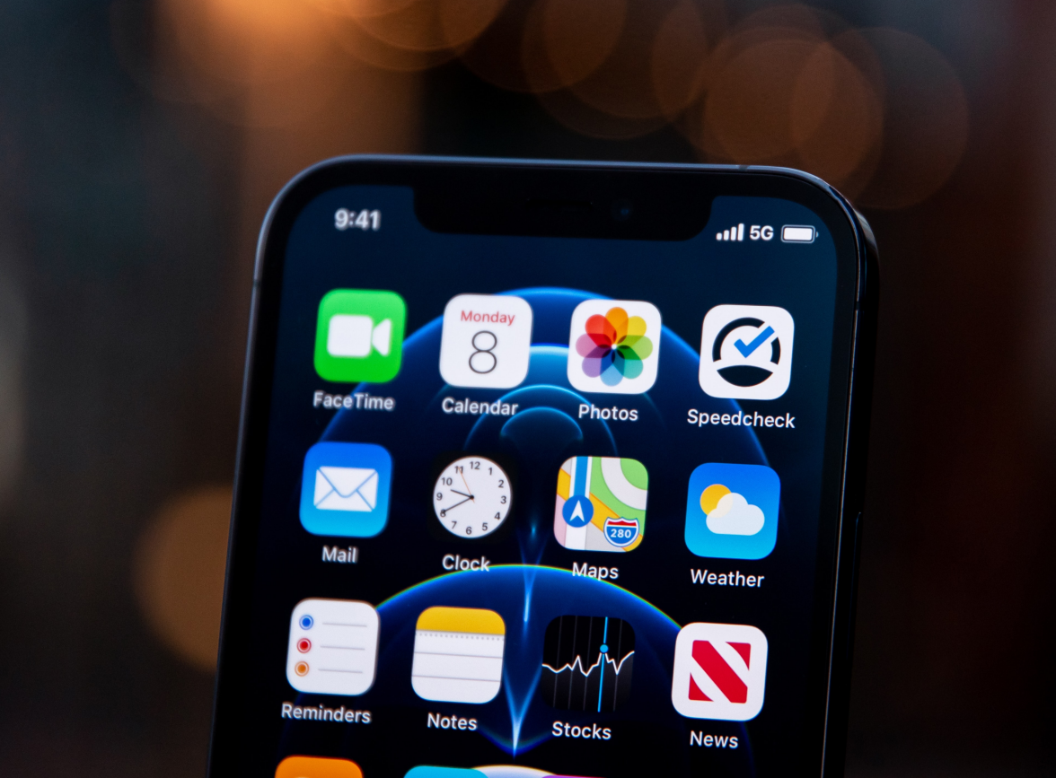 提蒙乡苹果手机维修分享为什么 iPhone 12 在冬季会自动关机 